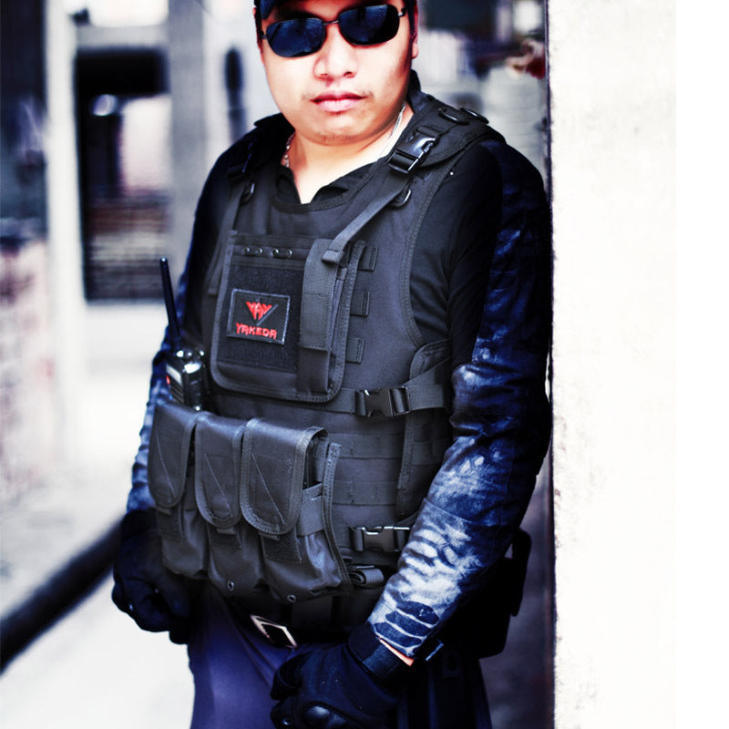 Camouflage training vest