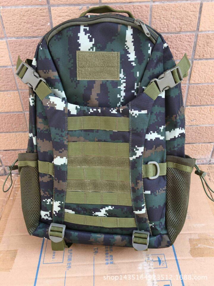 Outdoor camping camouflage backpack