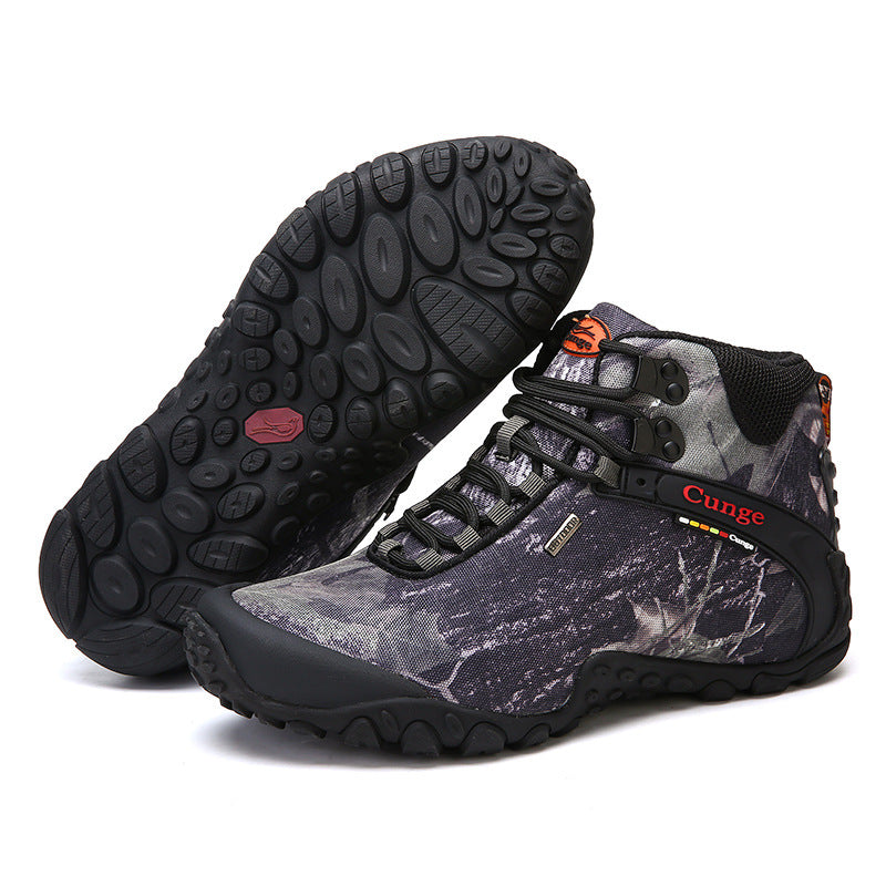 Camouflage Outdoor Climbing Boots