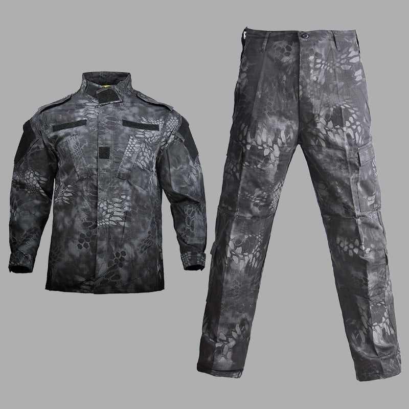 Foreign camouflage uniforms